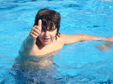 young-underwaters-1392582 young-underwaters-1392582